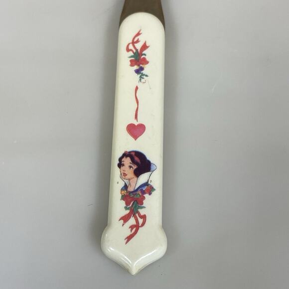 Vintage Disney Snow White Childrens Fork Toddler Baby Utensil - Picture 2 of 6